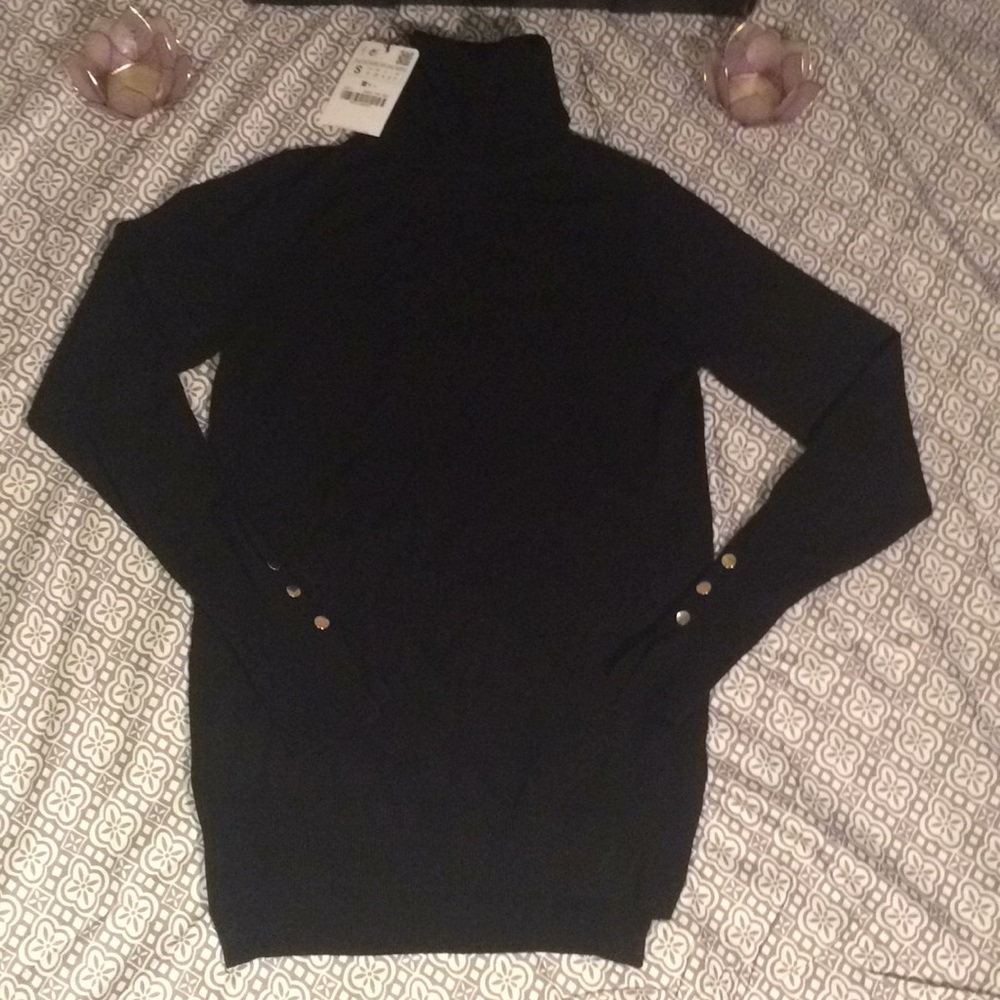 Black Zara long sleeve turtle neck